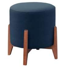 Puff Decorativo para Sala Thor Linho Azul Madeira Estofados