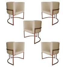 Kit 5 Poltronas Decorativa Luana Base Bronze PU Bege - Montanaris Decor