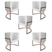 Kit 5 Poltronas Decorativa Luana Base Bronze PU Branco - Montanaris Decor