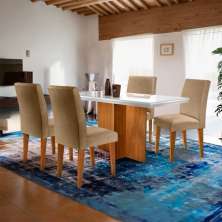 Conjunto de Mesa de Jantar com Tampo de Vidro Off White e 4 Cadeiras Ucrain Linho Turim