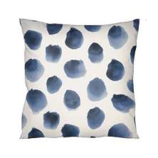 Almofada Quadrada Rapport Pétalas Azul e Branca 40x40 cm