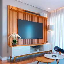 Conjunto de Rack com Painel para TV até 75 polegadas e Mesas de Centro Classic II Nature e Off White