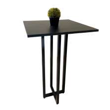 Mesa Bistrô estilo industrial quadrada preta Aura 60x60cm moderna 