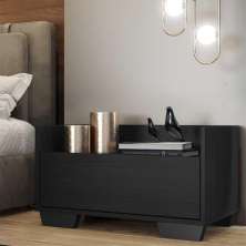 Mesa de Cabeceira 60 cm c/ Pés Quadrados Multimóveis Preta