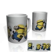 Caneca Nerderia Minions Correndo