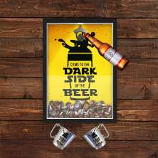 Quadro Caixa Com Abridor De Garrafas E Porta Tampinha Cerveja Com Pendurador Para As  2 Canecas.
