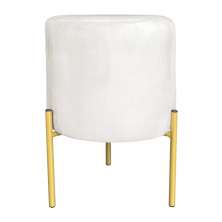 Puff Decorativo Soren Suede Bege Pés de Ferro Dourado - Pallazio