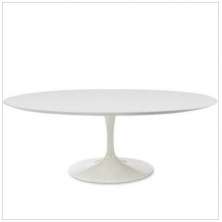 Mesa de Jantar Saarinen Oval 190x120 cm Laqueada