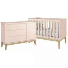 Jogo de Quarto Classic Cômoda com Porta e Berço Rosa Fosco com Pés Madeira Natural - Reller Móveis