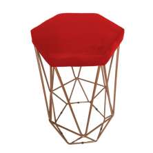 Banqueta Decorativa Hexagonal Aramado Bronze Acento em Suede