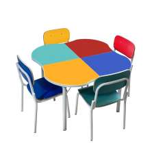 Conjunto Coletivo Trevo Infantil - 1 mesa e 4 cadeiras