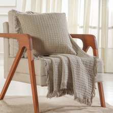 Kit Manta e 2 Almofada Decorativa para Sofá Waffle 100% Algodão 120x150cm Cashmere