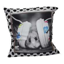 Almofada Hamster com Fone Preto & Branco 42x42cm Uniart