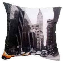 Almofada Impressão Digital Nova York Preto e Branco 42x42cm Uniart
