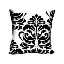 Almofada Valverde Arabescos Preto e Branco 42x42cm